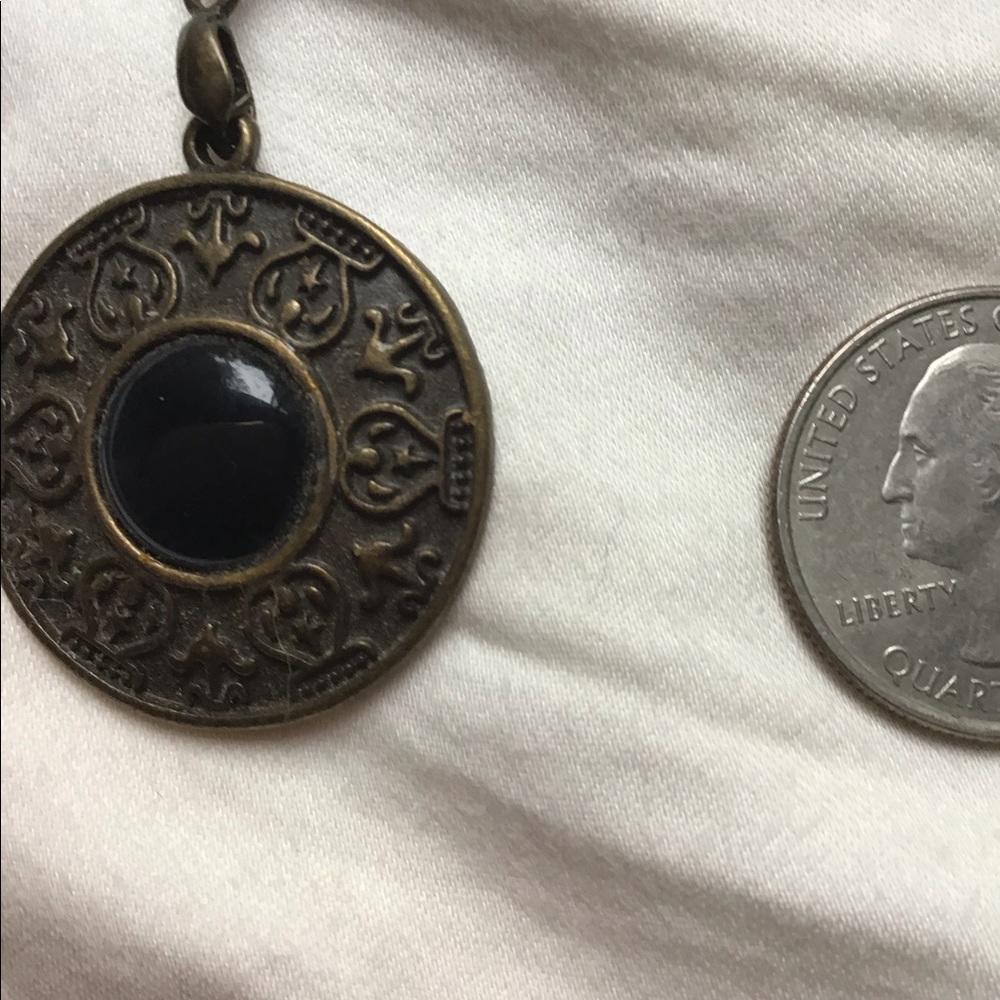 Vintage cabochon cat’s eye necklace